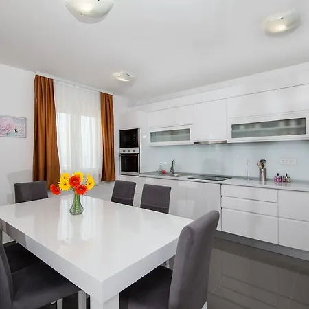 Ivka Apartman Makarska