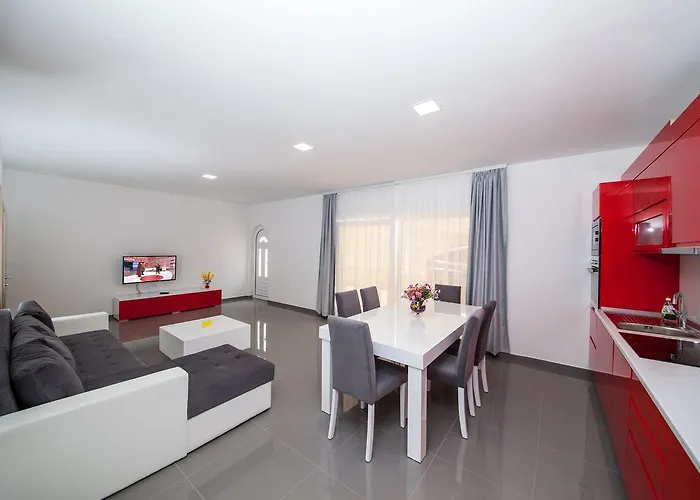 Apartamento Ivka Makarska